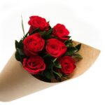 Buquê de 6 Rosas Vermelhas