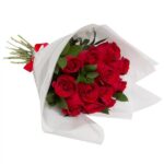 Buquê de 12 Rosas Vermelhas
