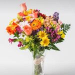 Arranjo Mediano de Flores do Campo Coloridas em Vaso