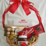 Cesta De Chocolates Com Rafaello, Suflair, Nutella e Ferrero Rocher